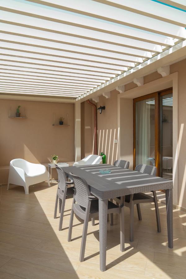 Waterfront Apartment Όλμπια Εξωτερικό φωτογραφία